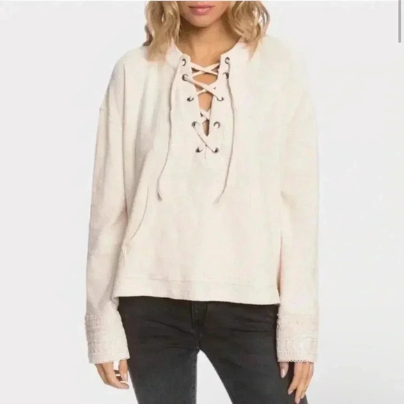 Roxy Get Comfy Light Pink Lace Up Front Crochet Cuff Pullover Sweater Size M - Picture 1 of 12